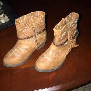 Toddler girl's cowboy boots